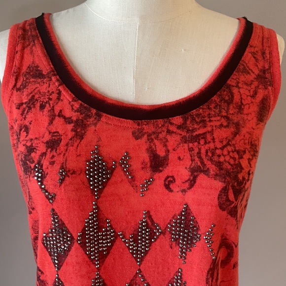 MISS ME VINTAGE EMBELLISHED TANK. Distressed, sparkle, mesh net back size Large - Picture 3 of 15